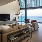 Villa Algarve For Contemporary Design & Sea Views *