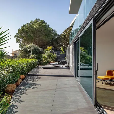 Villa Algarve For Contemporary Design & Sea Views *